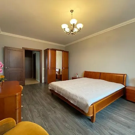 Apartment Eksporta Street Quiet Old *