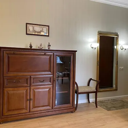 Apartament Eksporta Street Quiet Old *
